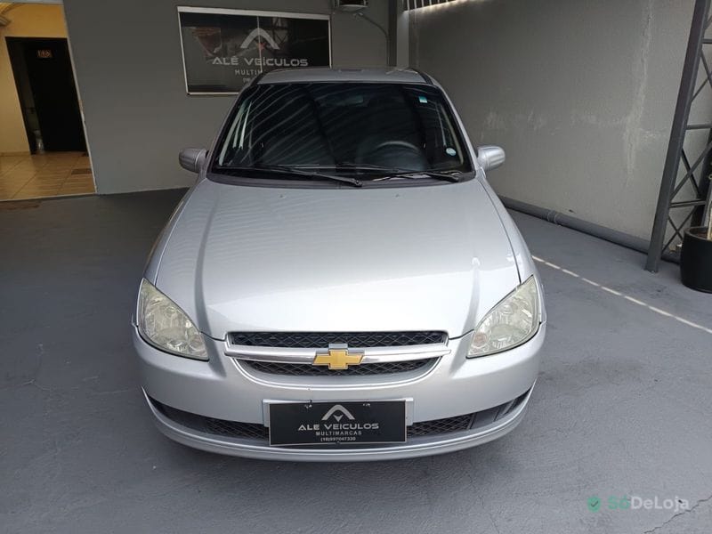 Chevrolet Classic LS Manual — foto 3