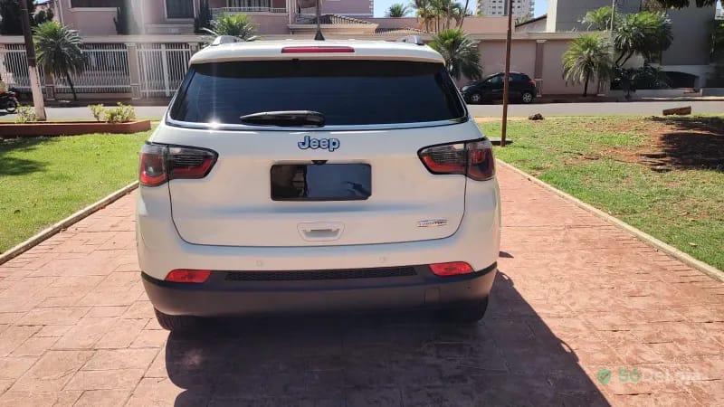 Jeep Compass LONGITUDE 2.0 4x2 Flex 16V Aut. — foto 5