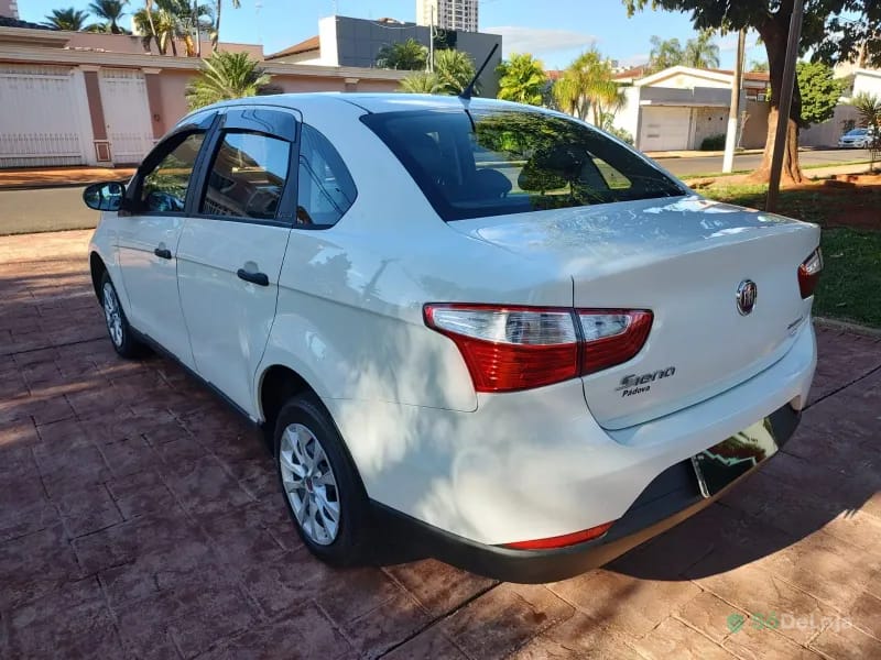 Fiat Grand Siena ATTRACTIVE 1.0 Flex 8V 4p — foto 6