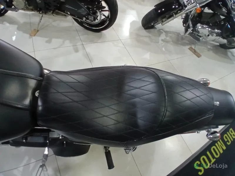 Harley-Davidson Dyna FAT Bob Custom — foto 8
