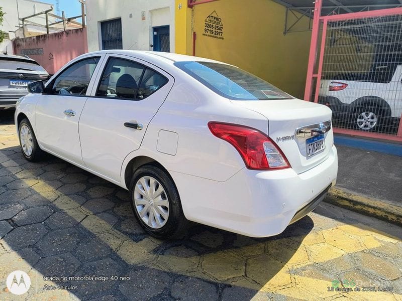 Nissan Versa V-Drive 1.6 16V Flex Mec. — foto 7