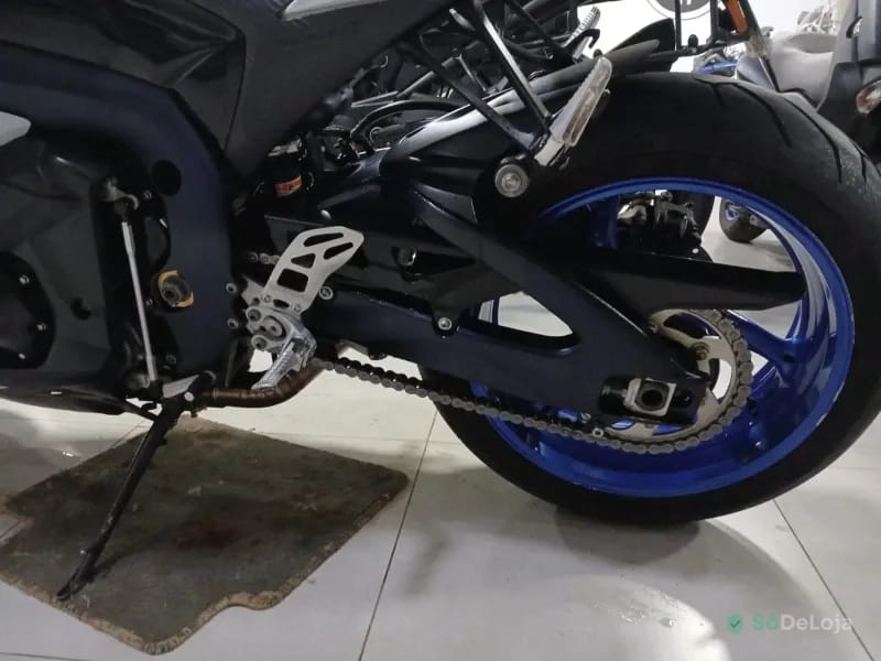 Suzuki GSX-R1000 Esportiva — foto 13