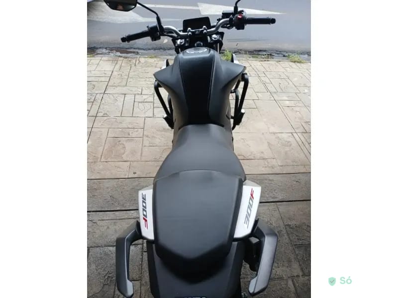 Honda CB 300F Twister CBS Naked — foto 8