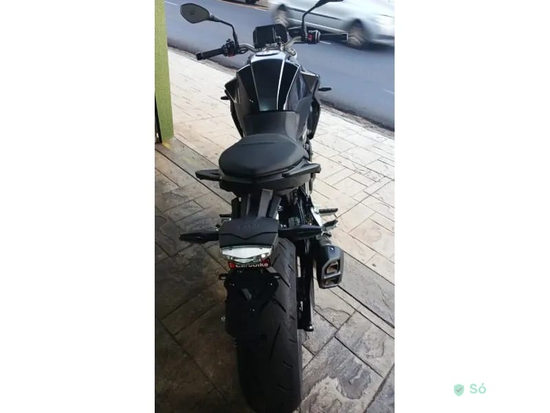 BMW F 900 R Sport Plus Naked — foto 7