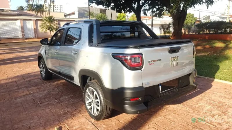 Fiat Strada Volcano 1.3 Flex 8V CD — foto 6