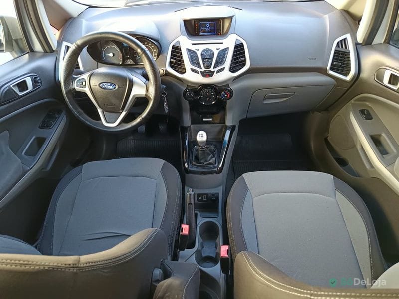 Ford Ecosport Freestyle Manual — foto 8