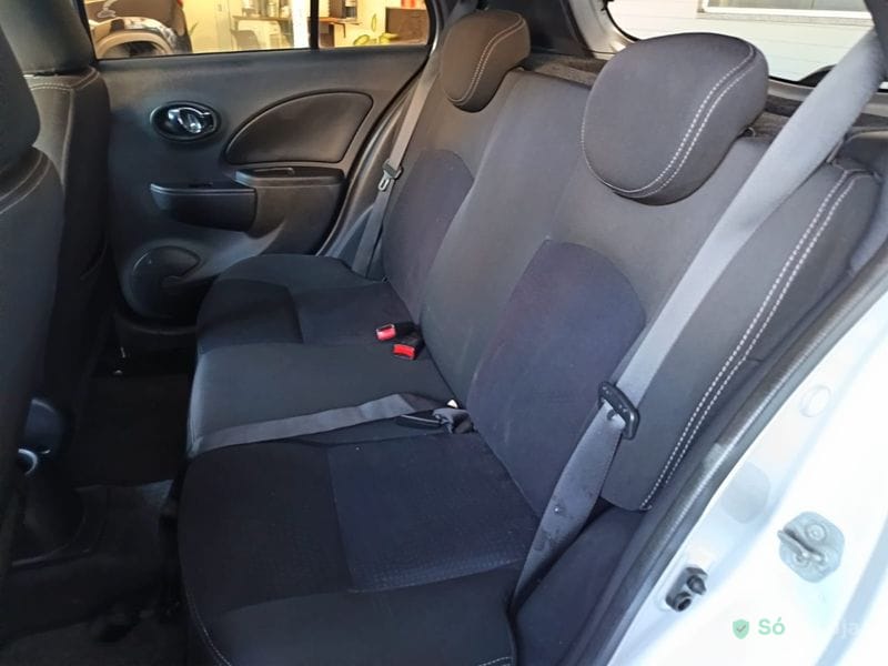 Nissan March SL Manual — foto 12