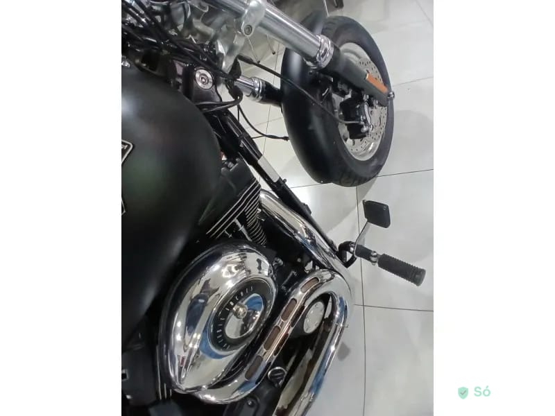 Harley-Davidson Dyna FAT Bob Custom — foto 14