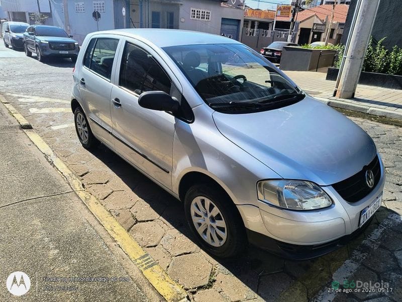 Volkswagen Fox City 1.0 Mi/ 1.0Mi Total Flex 8V 5p — foto 3