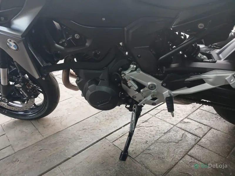 BMW F 900 R Sport Plus Naked — foto 10