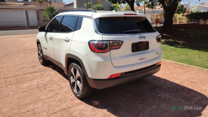 Jeep Compass LONGITUDE 2.0 4x2 Flex 16V Aut. — foto 6