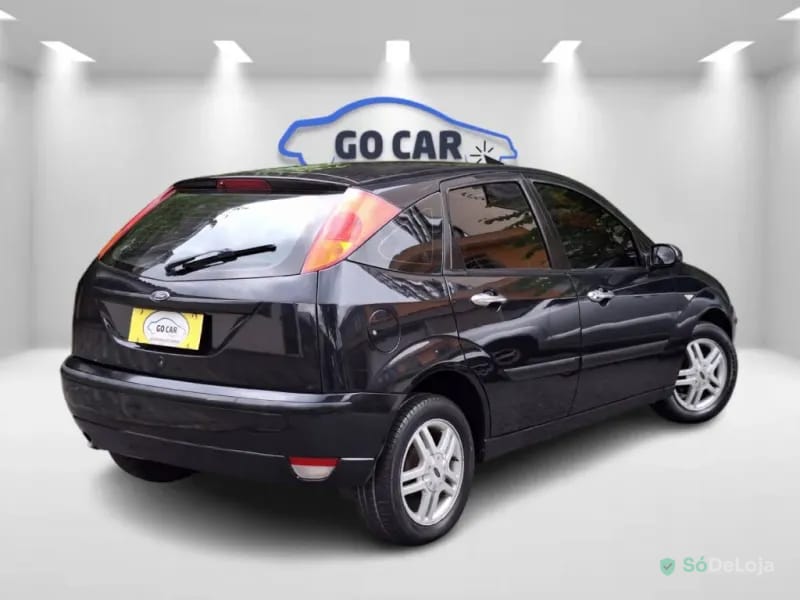 Ford Focus Ghia 16V Gasolina 4P Automático — foto 6