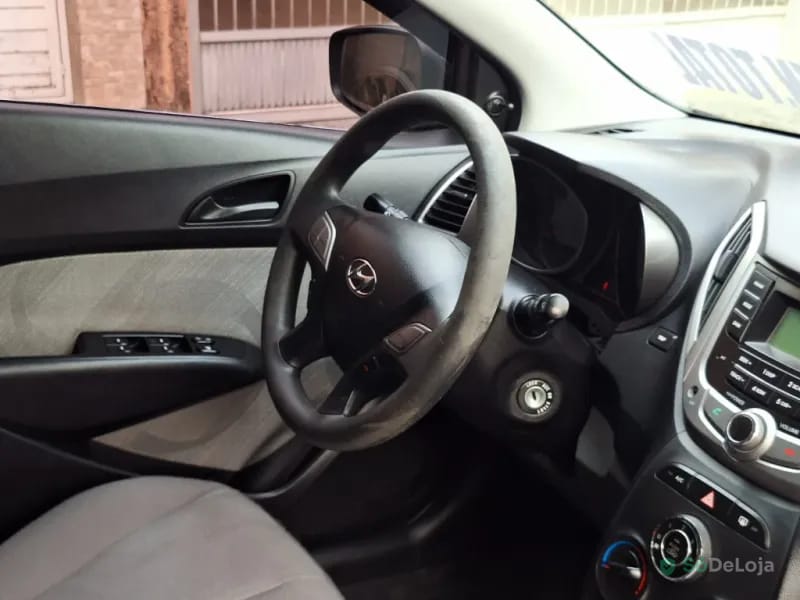 Hyundai HB20S Comfort Plus 12V Flex 4P Manual — foto 9