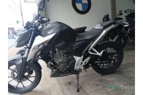 Honda CB 300F Twister CBS Naked — foto 13
