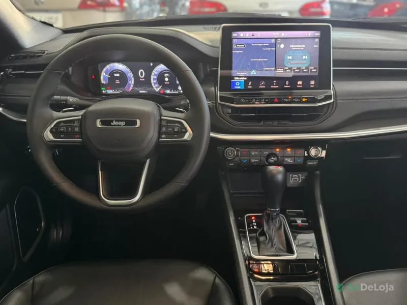 Jeep Compass T270 TB 4X2 Flex Aut — foto 10