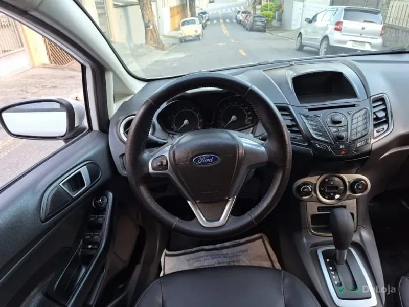 Ford Fiesta SE Hatch 16V Flex 4P Powershift — foto 10