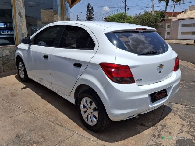 Chevrolet (GM) Onix HATCH Joy 1.0 8V Flex 5p Mec — foto 14