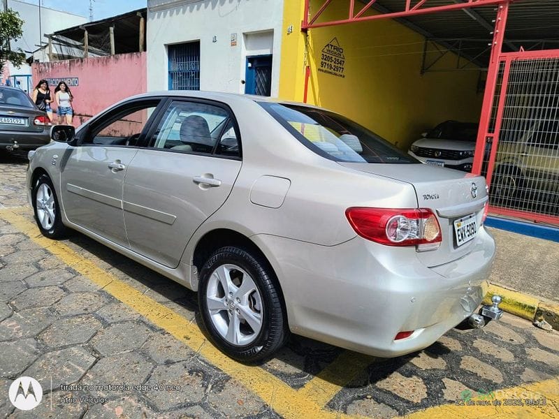 Toyota Corolla GLi 1.8 Flex 16V Mec. — foto 7