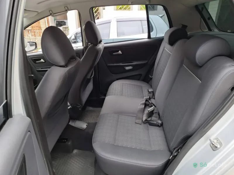 Volkswagen FOX MSI Comfortline 8V Flex 4P Manual — foto 15