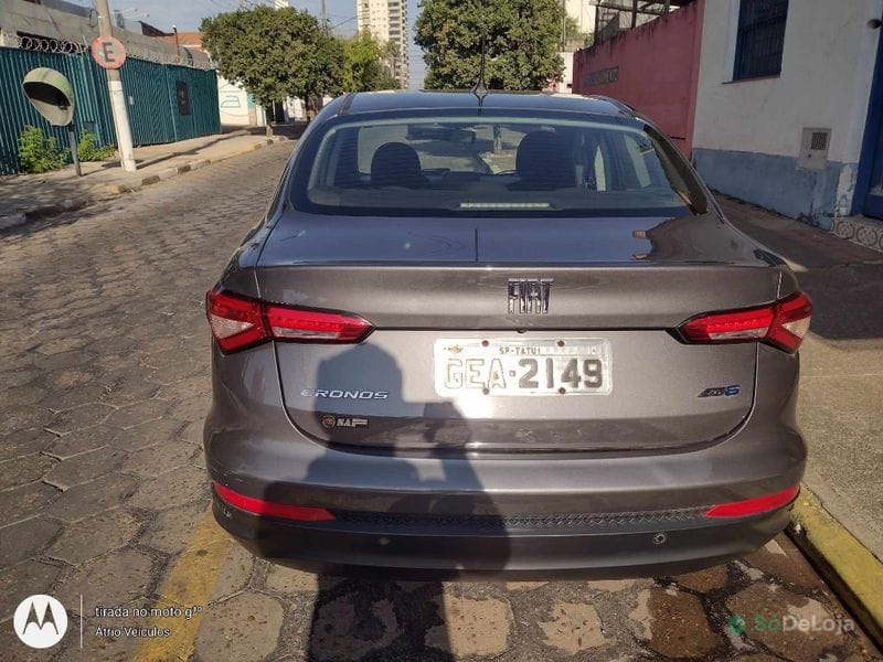 Fiat Cronos 16V Flex Aut. — foto 6