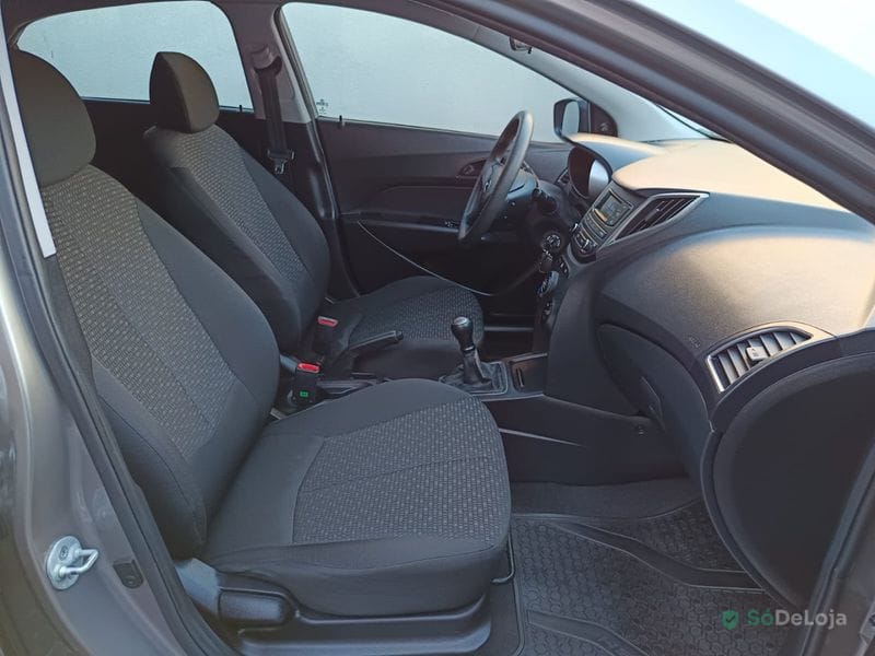 Hyundai HB20 Unique Manual — foto 11