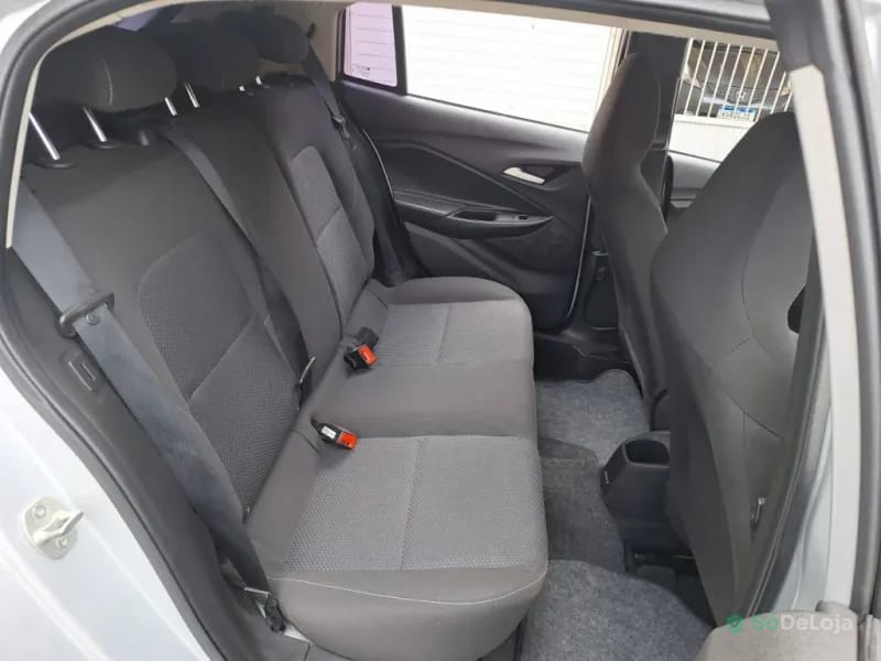 Chevrolet Onix Flex LT Manual — foto 2