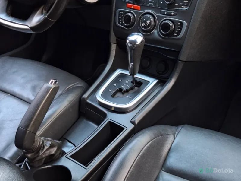 Citroën C4 Lounge 1.6 Tendance 16V Turbo Gasolina 4P Automático — foto 12