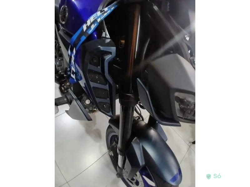 Yamaha MT-09 Naked — foto 9