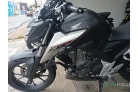 Honda CB 300F Twister CBS Naked — foto 12