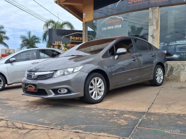Honda Civic Sedan LXS 1.8/1.8 Flex 16V Mec. 4p 2013/2014