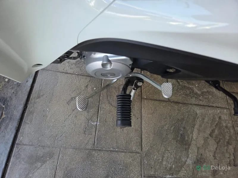 Honda BIZ 125 Es Utilitaria — foto 11