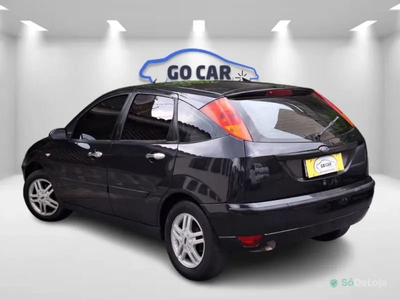 Ford Focus Ghia 16V Gasolina 4P Automático — foto 5