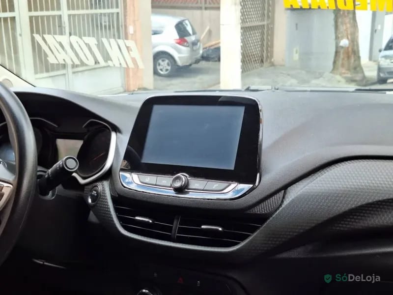Chevrolet Onix Flex LT Manual — foto 14
