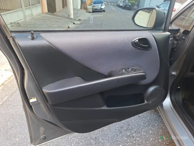 Honda FIT LX 8V Gasolina 4P Automático — foto 15