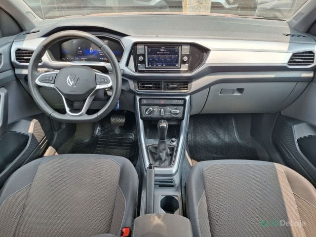 Volkswagen T Cross — foto 9