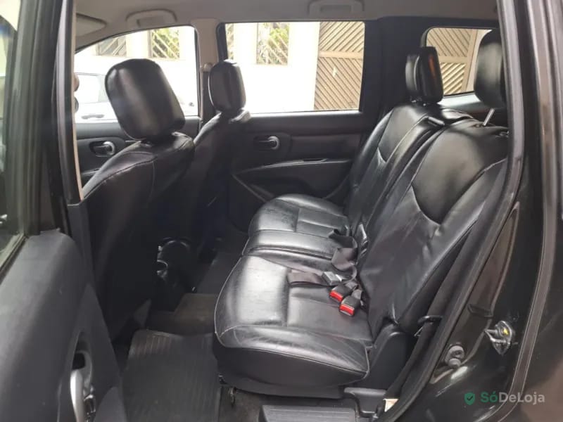 Nissan Grand Livina 1.8 SL 16V Flex 4P Automático — foto 15