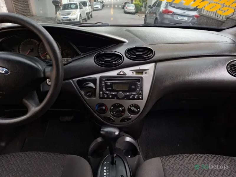 Ford Focus Ghia 16V Gasolina 4P Automático — foto 10