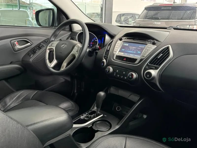 Hyundai ix35 GLS 2WD Flex Aut — foto 8