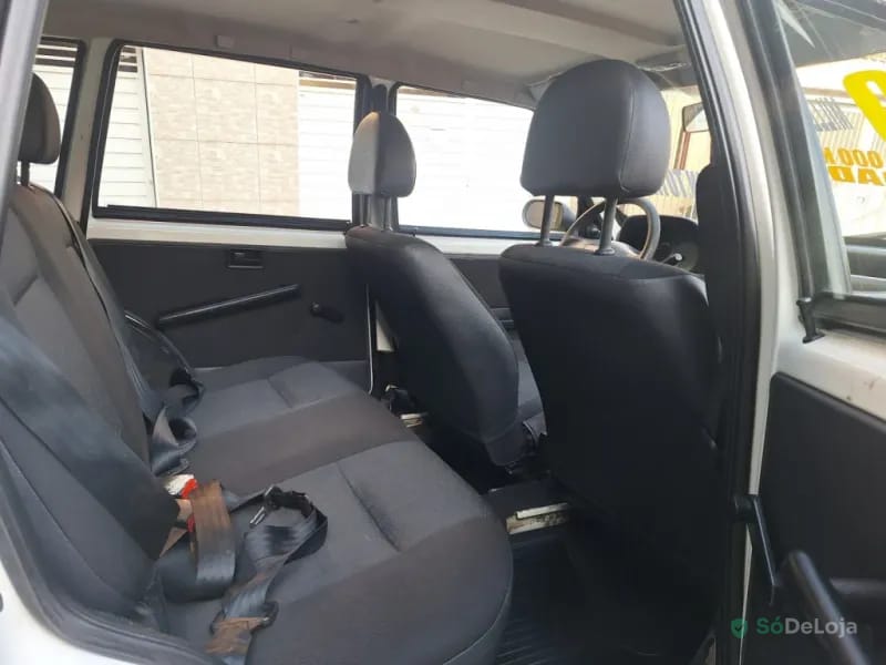 Fiat UNO MPI Mille WAY Economy 8V Flex 4P Manual — foto 3