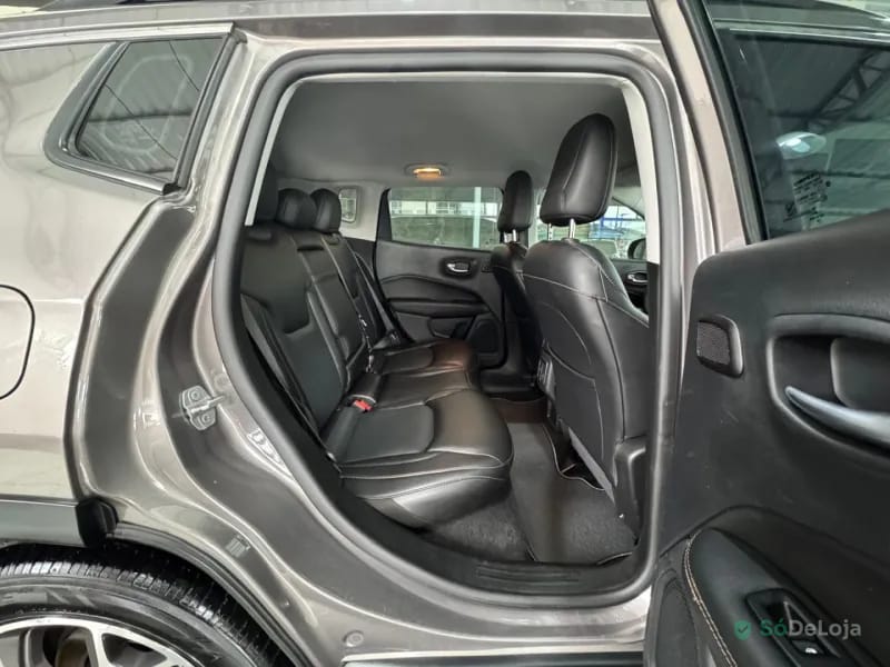 Jeep Compass Longitude 4X2 Flex Aut — foto 11