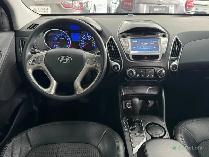 Hyundai ix35 GLS 2WD Flex Aut — foto 11