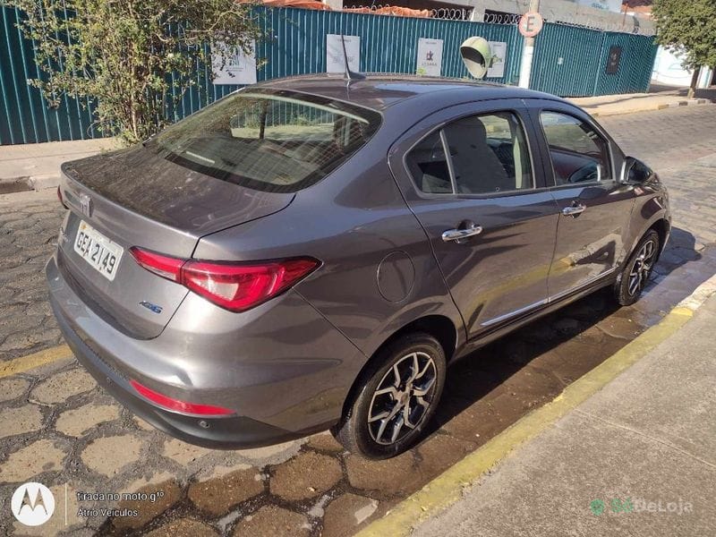 Fiat Cronos 16V Flex Aut. — foto 8