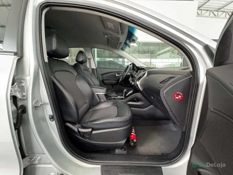 Hyundai ix35 GLS 2WD Flex Aut — foto 15
