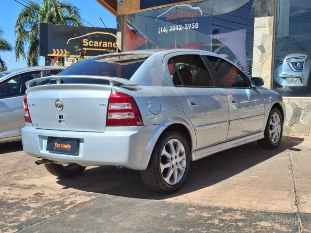 Chevrolet (GM) Astra Hatch — foto 5
