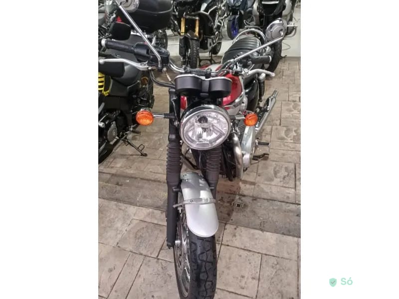 Triumph Bonneville T120 1200 Custom — foto 10