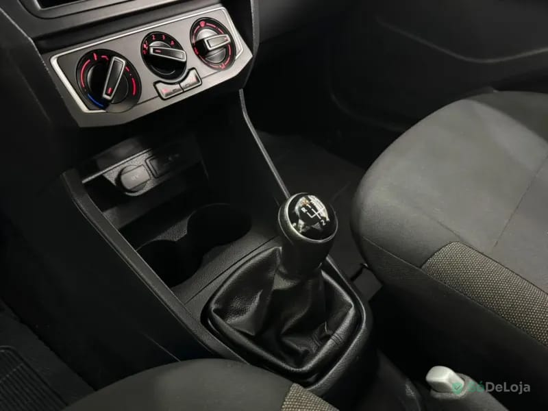 Volkswagen Saveiro Robust Total Flex — foto 12