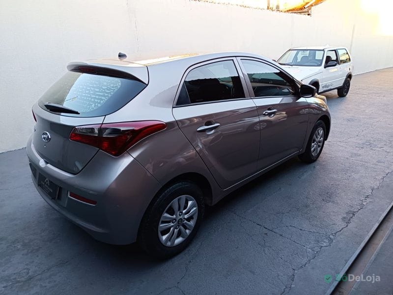 Hyundai HB20 Unique Manual — foto 6