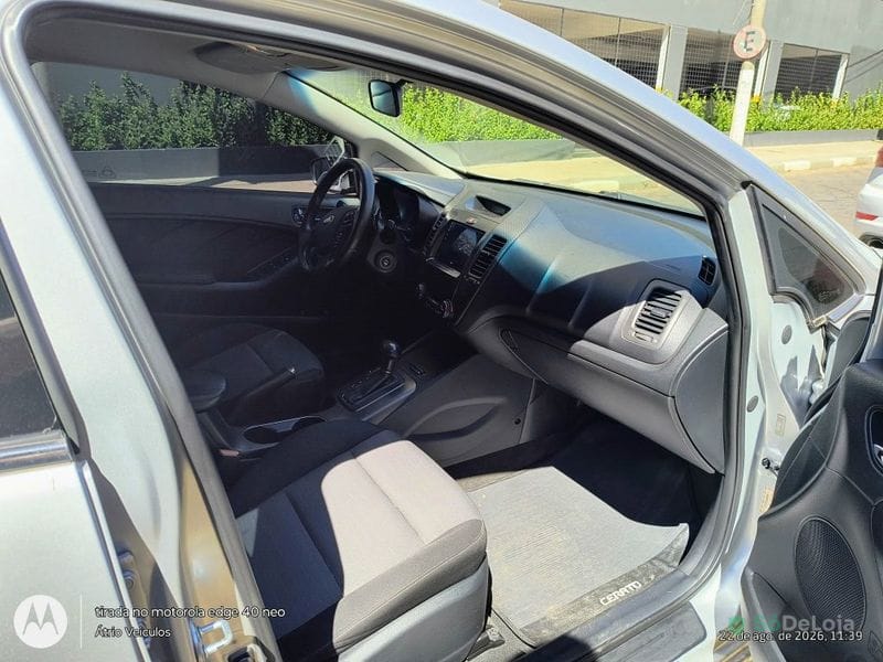 Kia Cerato 16V Flex Aut. — foto 12