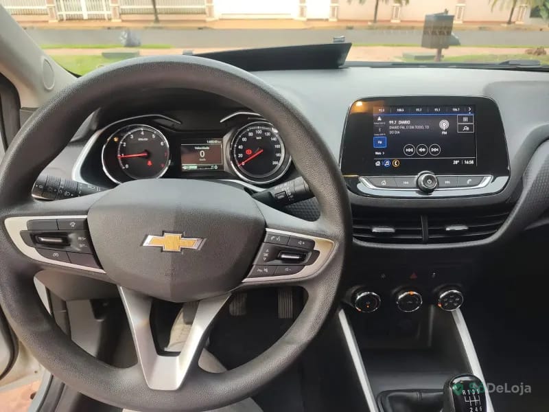 Chevrolet Onix Hatch LT 1.0 12V Flex 5p Mec. — foto 8