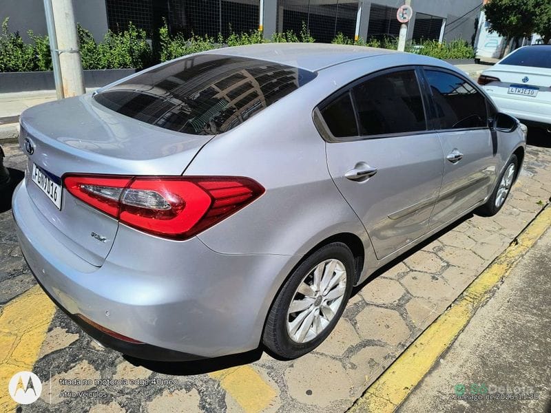 Kia Cerato 16V Flex Aut. — foto 9